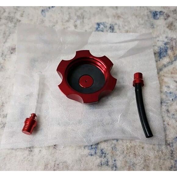 GREHUA Dirt Bike Gas Cap Cover with Vent Tube - Red NEW - Picture 2 of 3